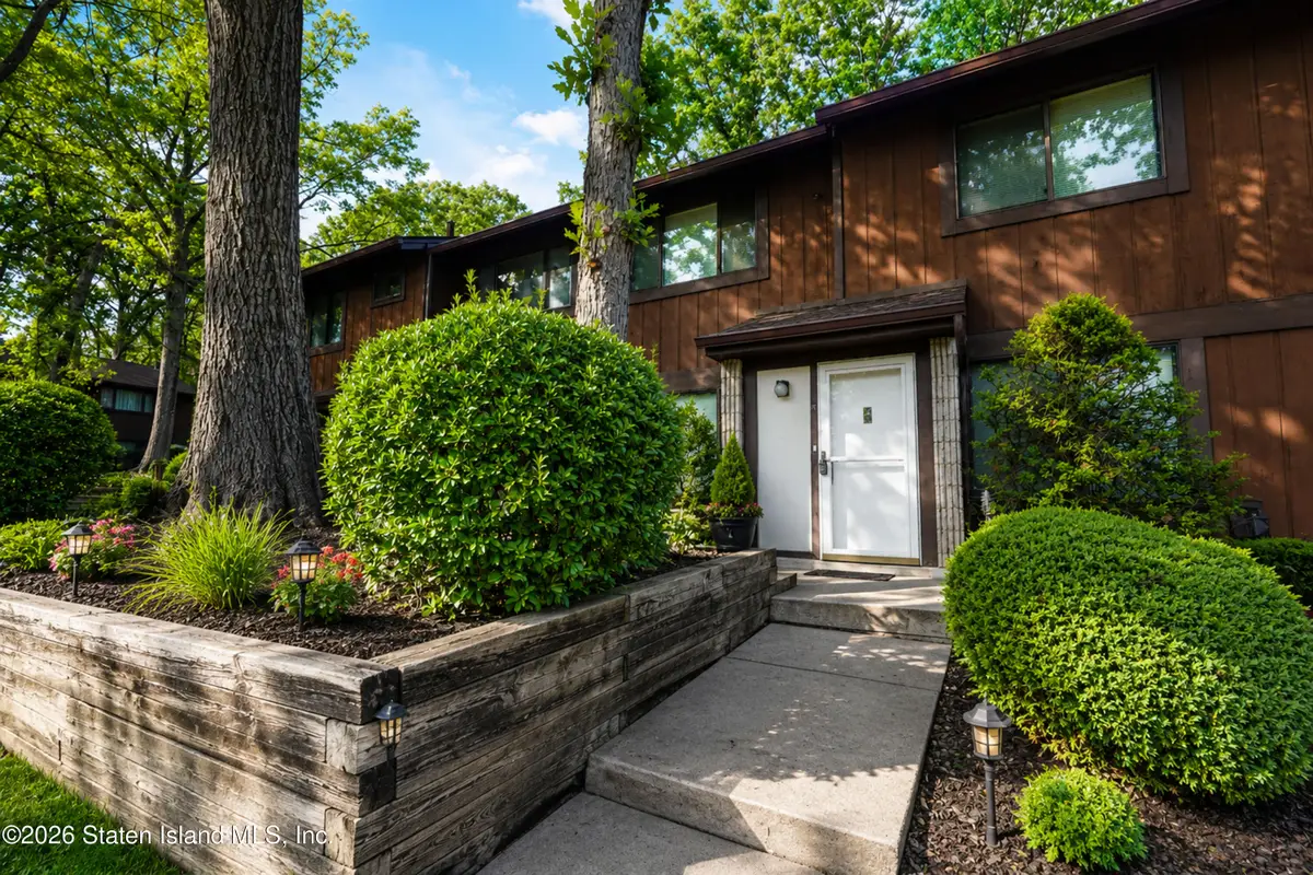 17 Rumson Road, Staten Island, NY 10314 - #1