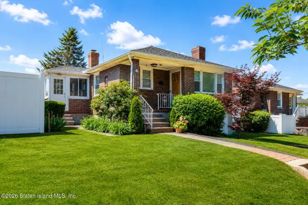 33 Houston Street, Staten Island, NY 10302