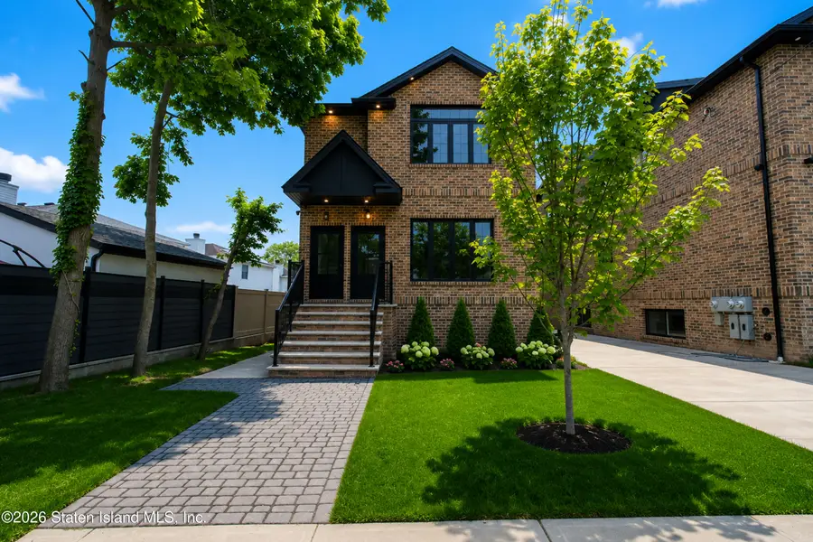 12 Wheeling Avenue, Staten Island, NY 10309 - #3