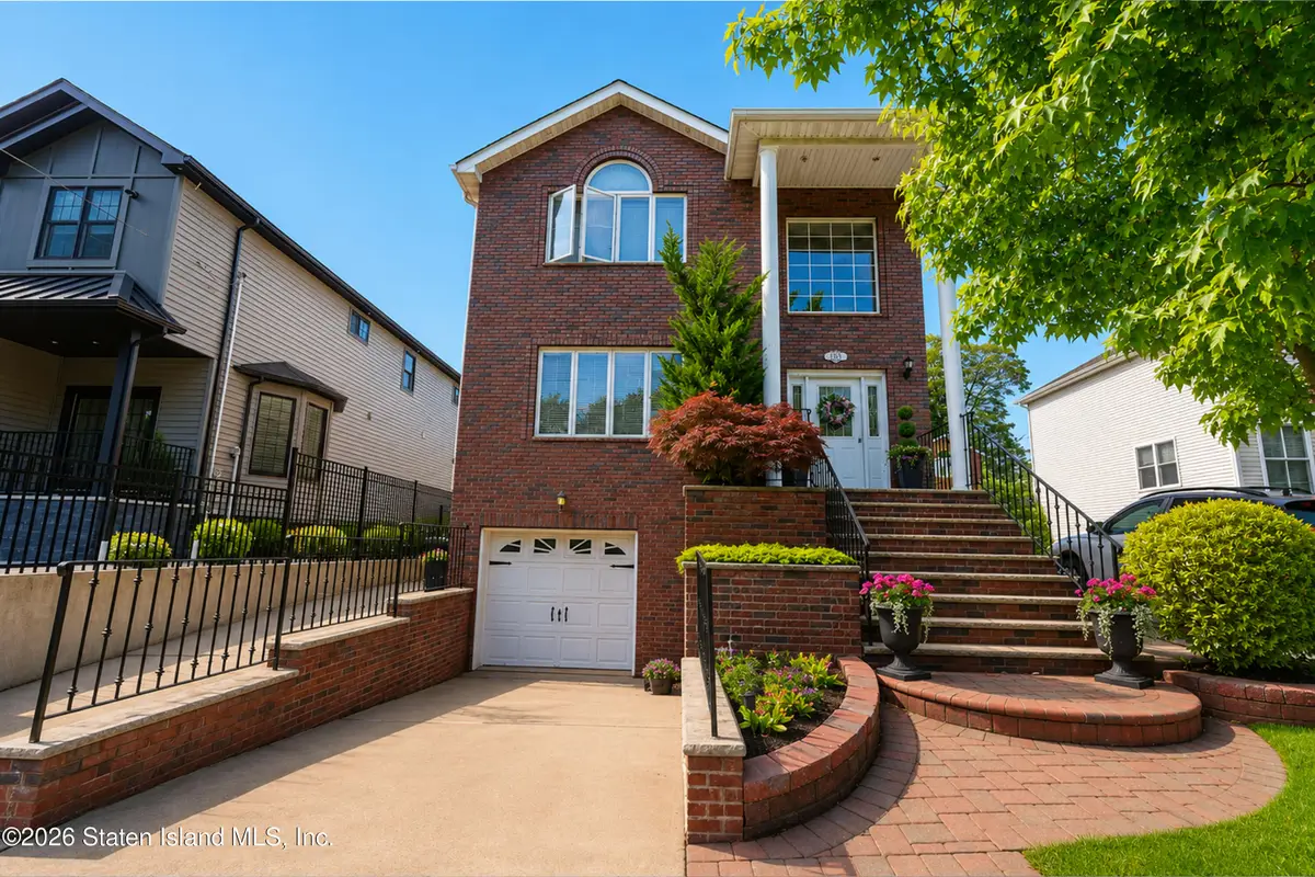 155a Waterbury Avenue, Staten Island, NY 10309 - #1