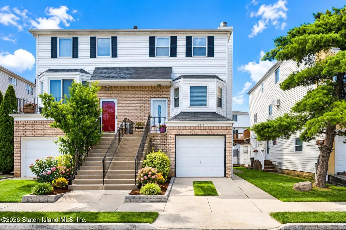 309 Travis Avenue, Staten Island, NY 10314 - #1