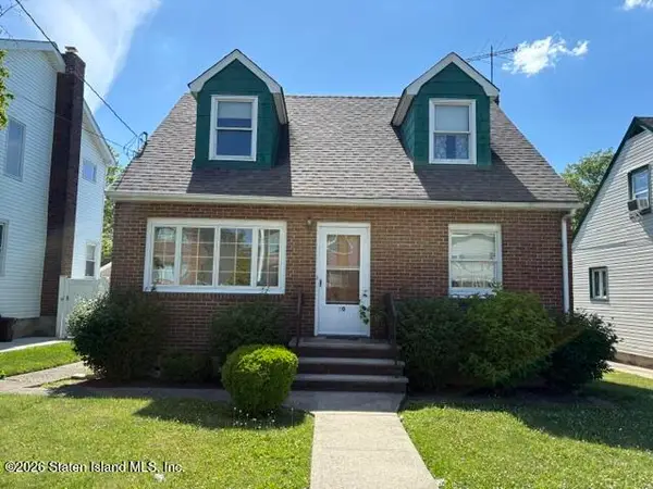 50 Raymond Avenue, Staten Island, NY 10314