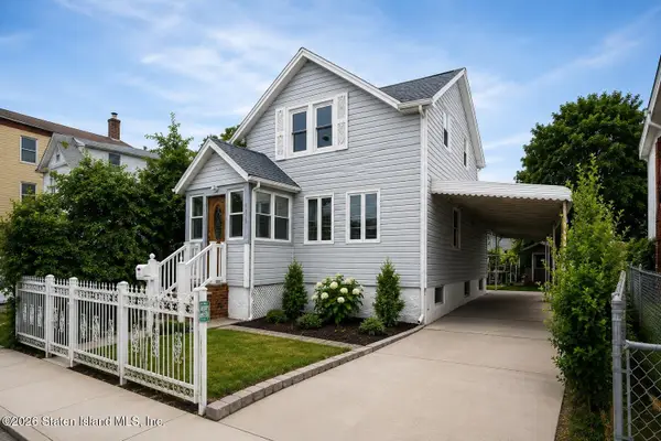 365 Clove Road, Staten Island, NY 10310