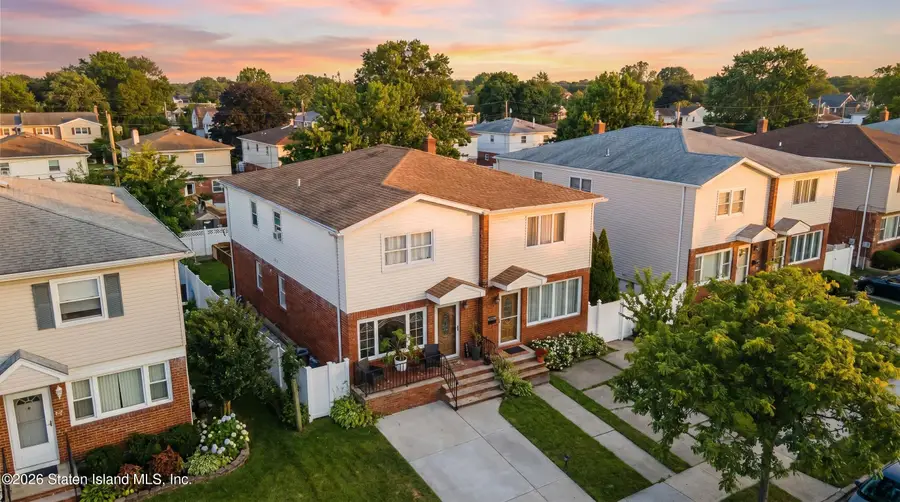 204 Sommer Avenue, Staten Island, NY 10314 - #2