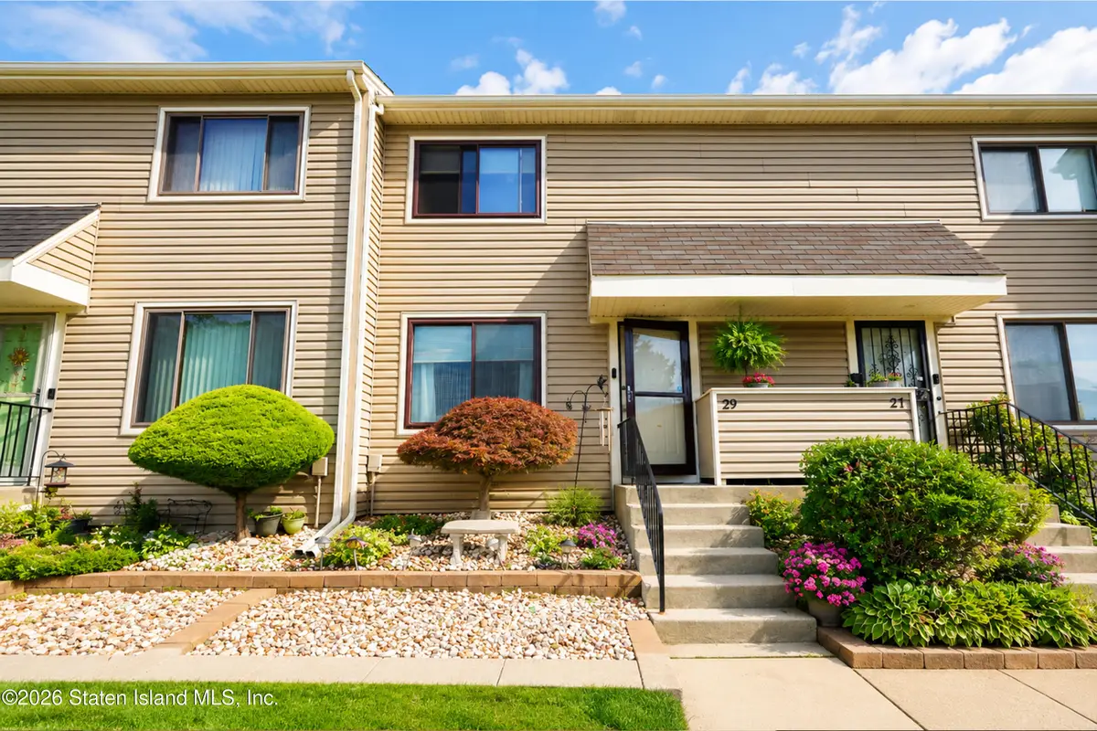 29 Wood Court, Staten Island, NY 10309 - #1