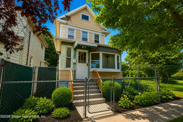 43 Westbrook Avenue, Staten Island, NY 10303