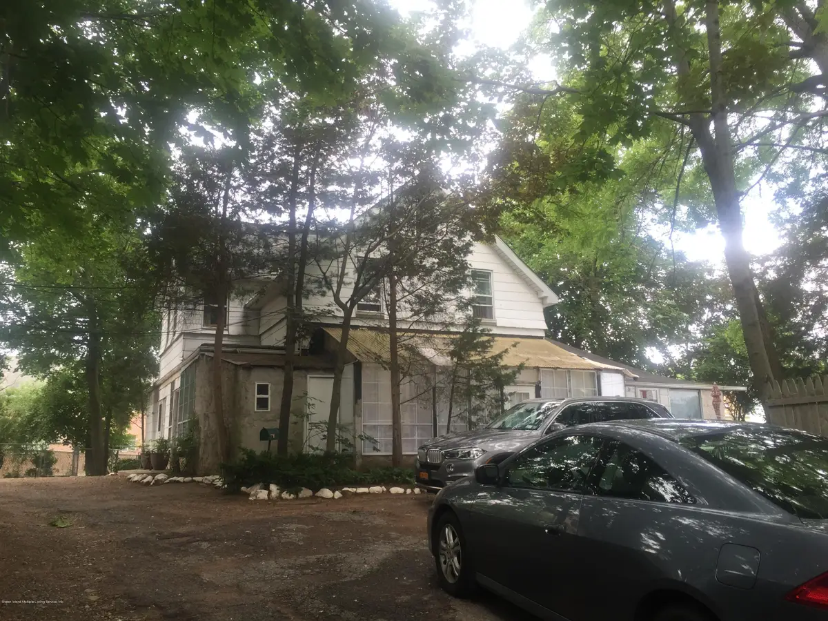 756-758 Tompkins Avenue, Staten Island, NY 10305 - #1