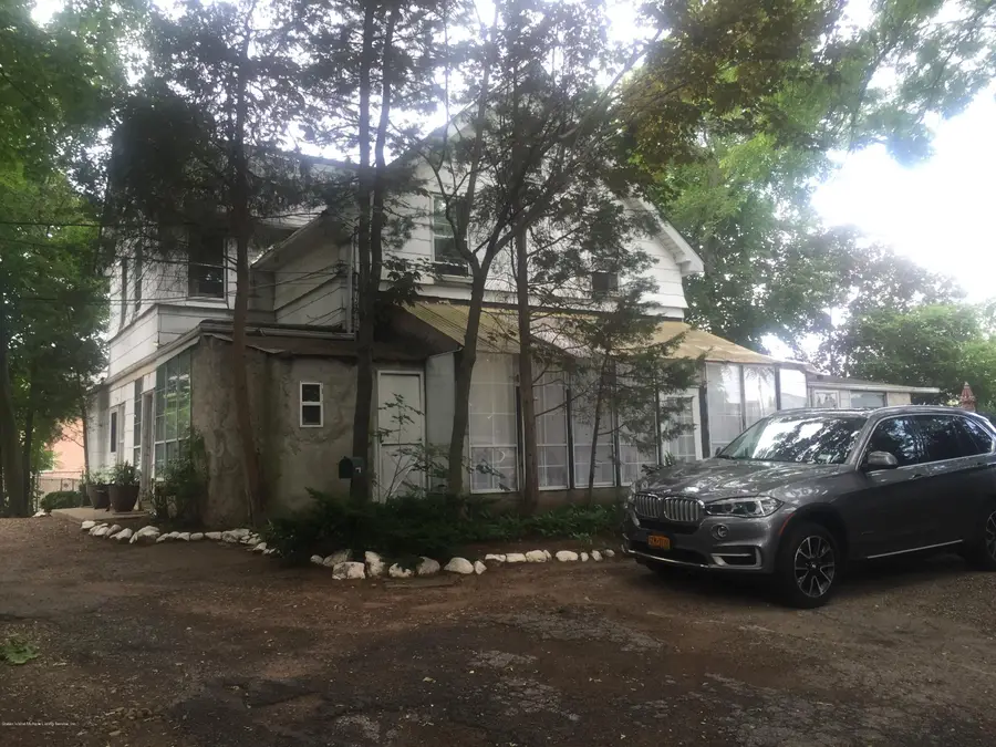 756-758 Tompkins Avenue, Staten Island, NY 10305 - #2