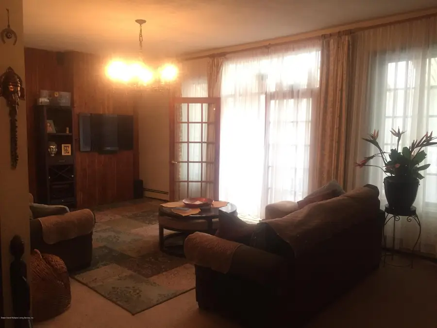 756-758 Tompkins Avenue, Staten Island, NY 10305 - #3