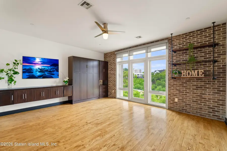 90 Bay Street Landing #5h, Staten Island, NY 10301 - #3