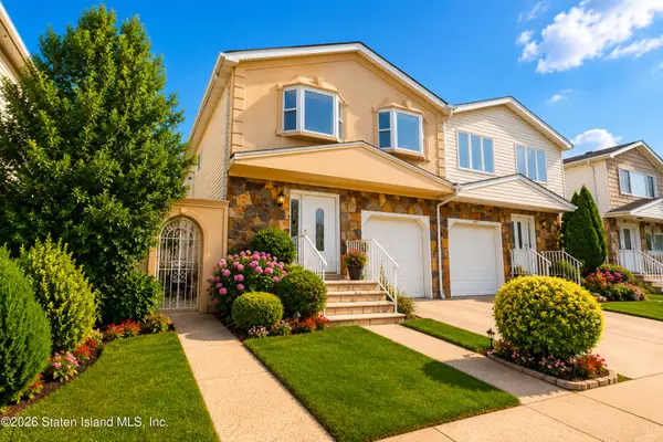 385 Brookfield Avenue, Staten Island, NY 10308