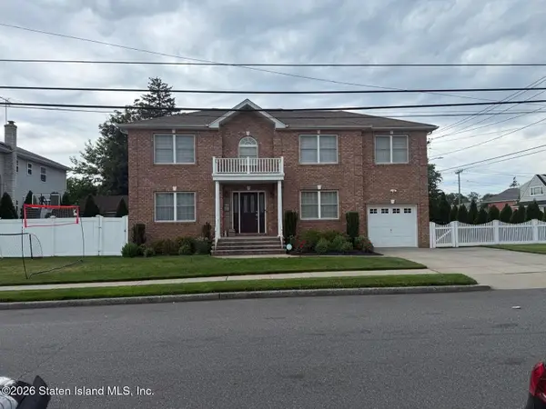 264 Doherty Avenue, Elmont, NY 11003