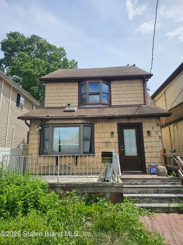 338 Clifton Avenue, Staten Island, NY 10305