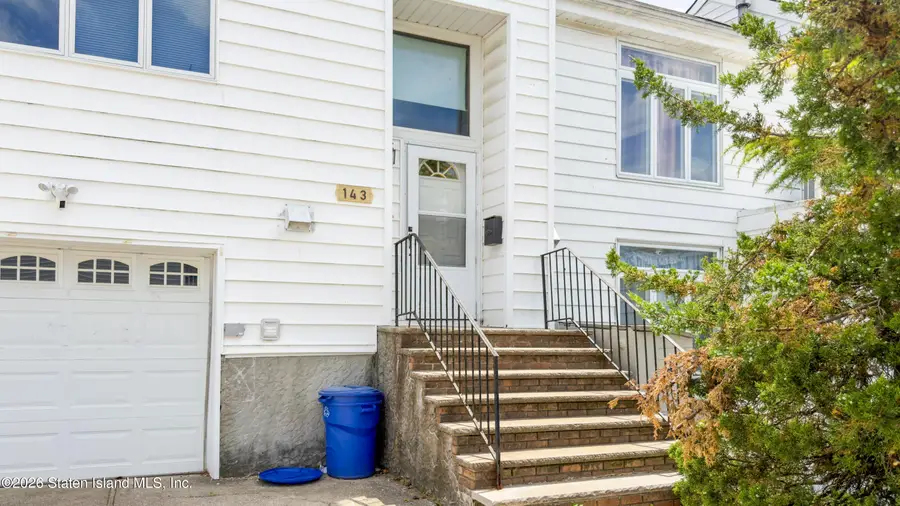 143 Hampton Green, Staten Island, NY 10312 - #2