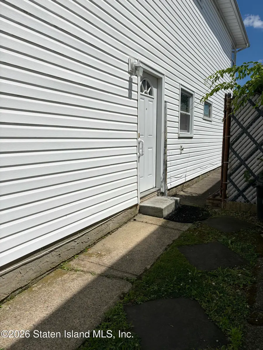 664 Rensselaer Avenue, Staten Island, NY 10312 - #2