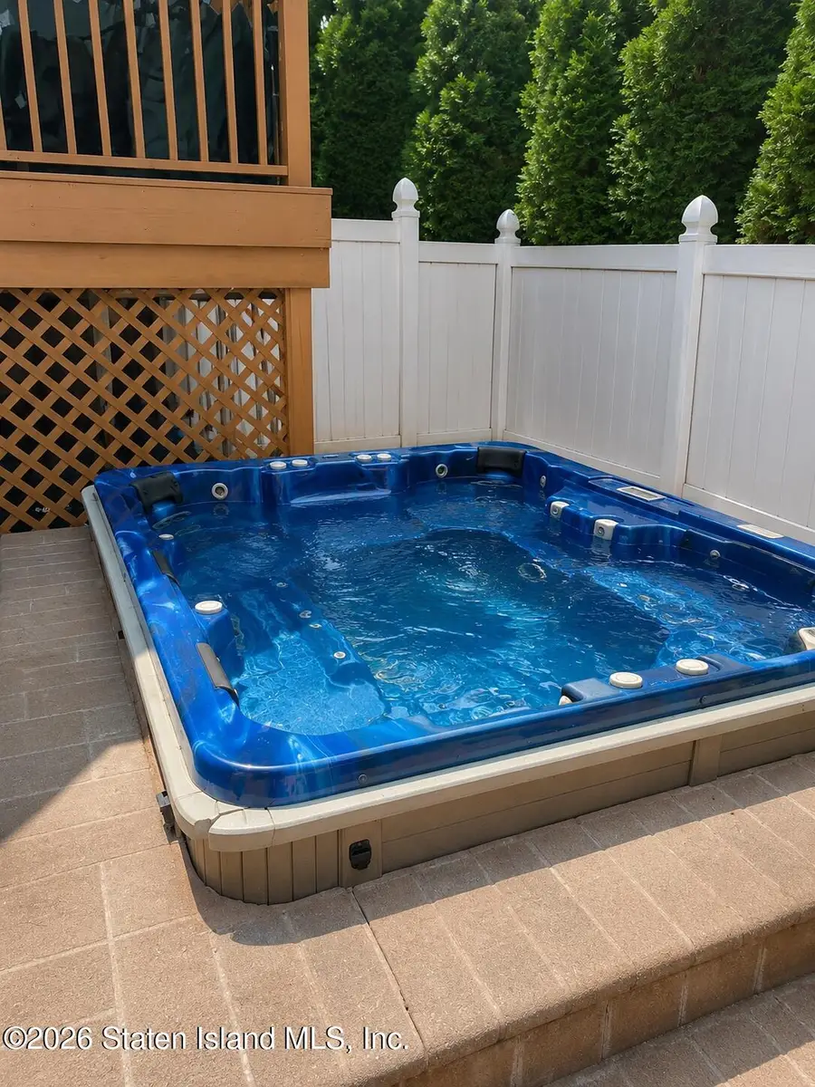 151 Mathews Avenue, Staten Island, NY 10310 - #2