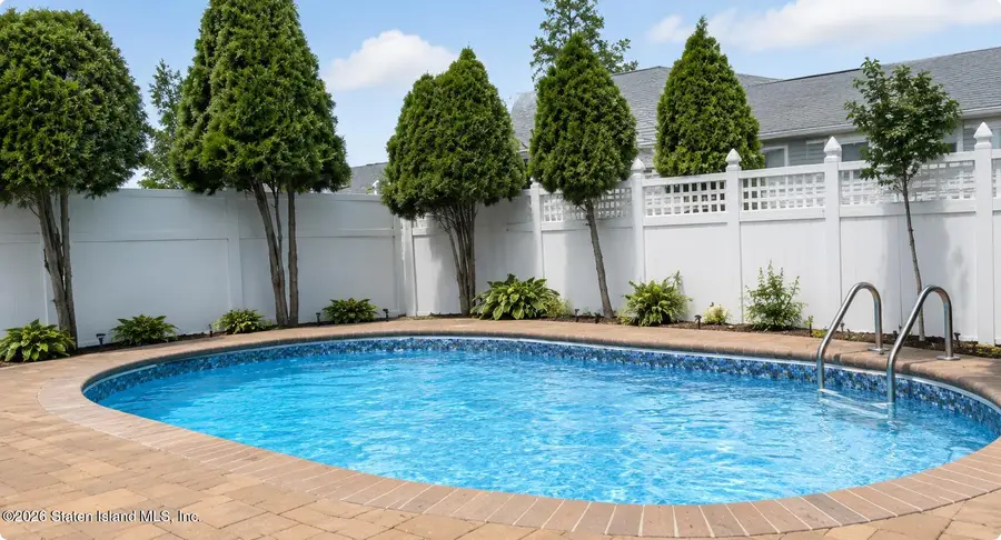 151 Mathews Avenue, Staten Island, NY 10310 - #3