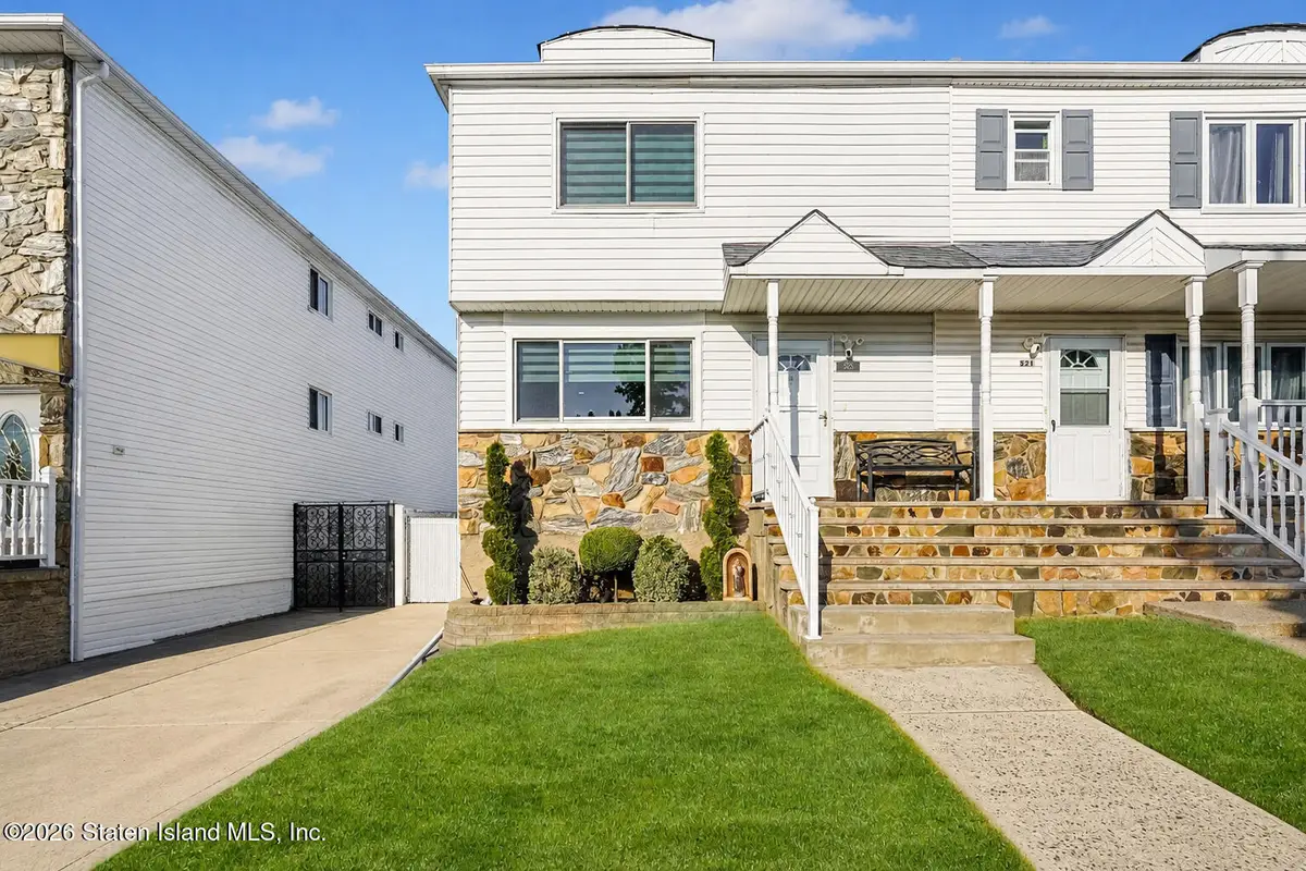 525 Eltingville Boulevard, Staten Island, NY 10312 - #1