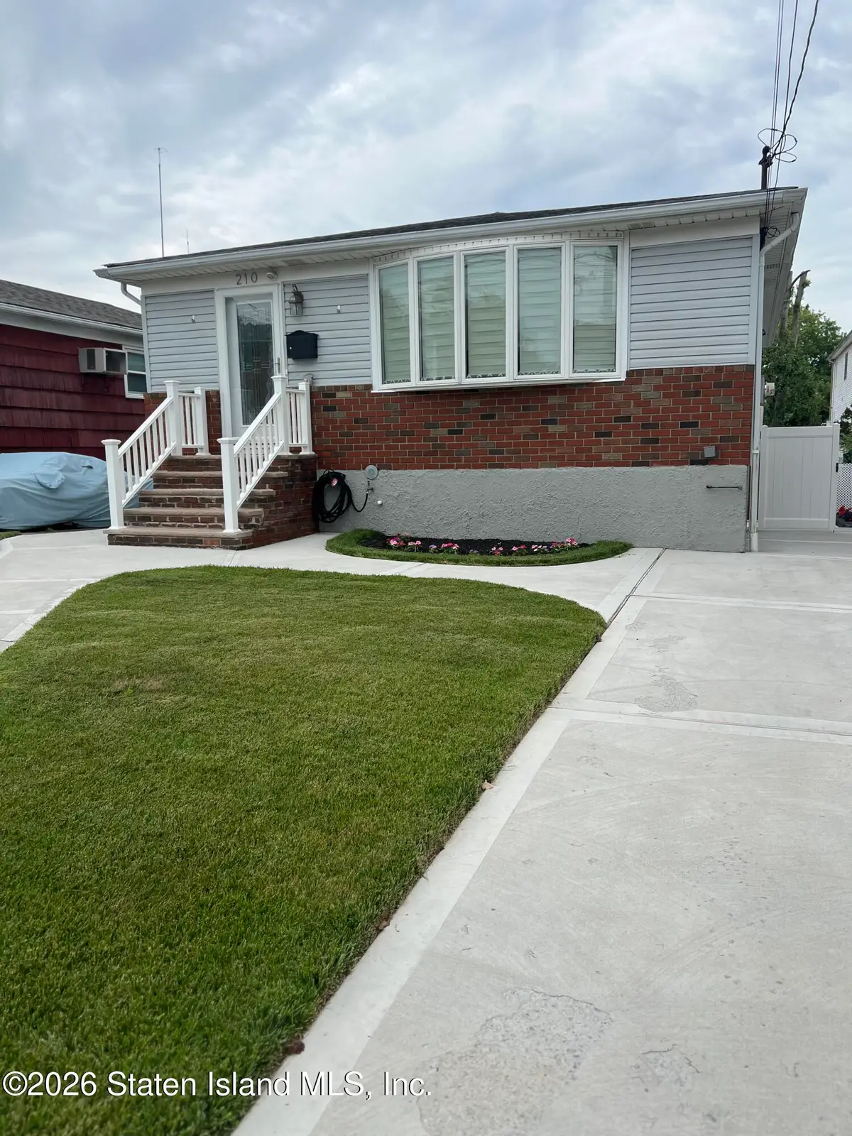 210 Rensselaer Avenue, Staten Island, NY 10312 - #1