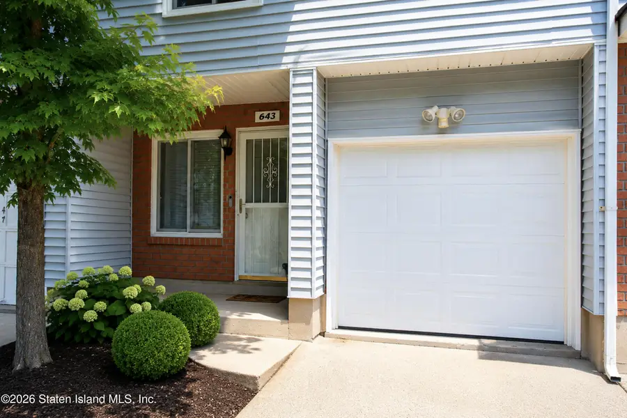 645 Ilyssa Way, Staten Island, NY 10312 - #3