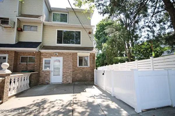 160 Dongan Hills Avenue, Staten Island, NY 10305