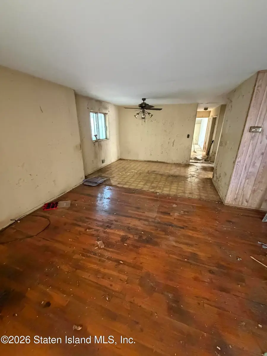 112 Birch Road, Staten Island, NY 10303 - #2