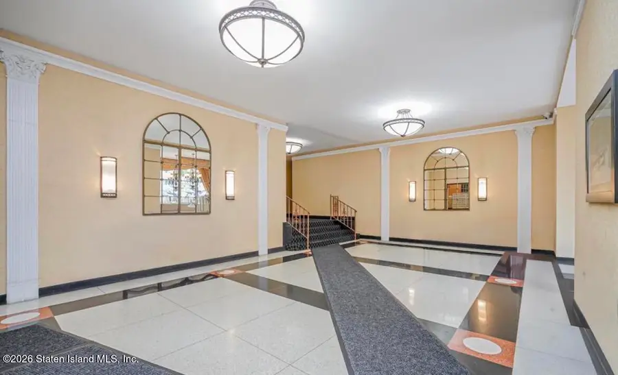 1000 Clove Road #5f, Staten Island, NY 10301 - #2