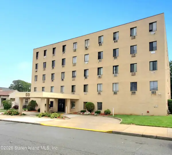 50 Belair Road #2e, Staten Island, NY 10305