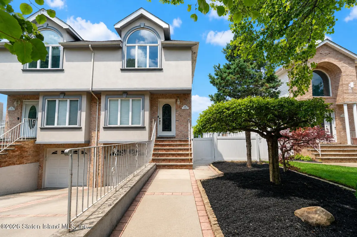 148 Bartow Avenue, Staten Island, NY 10309 - #1