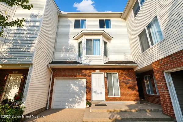 60 Bianca Court, Staten Island, NY 10312