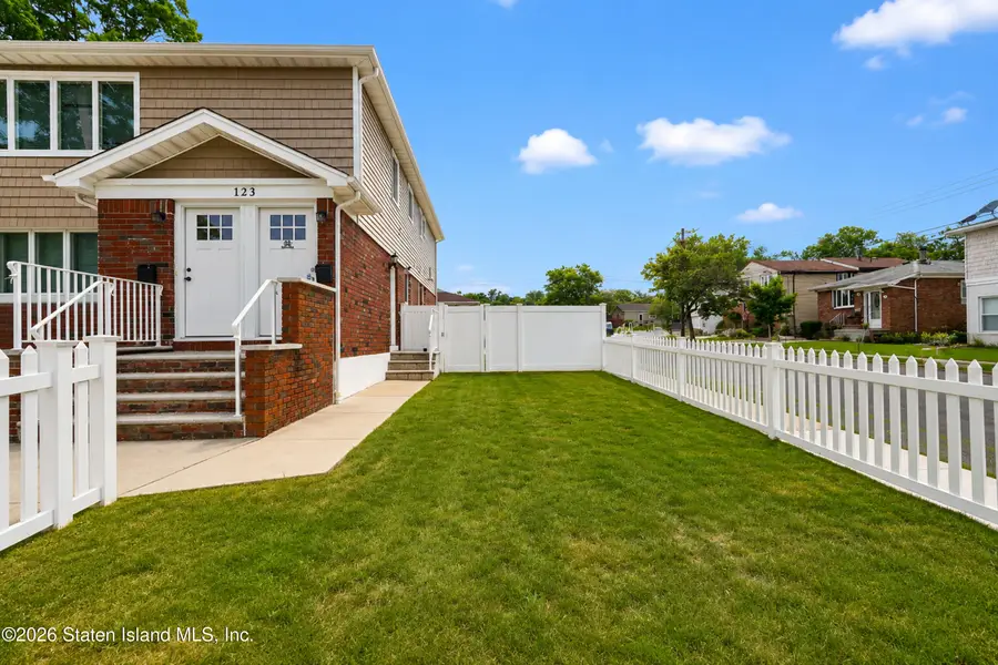 123 Hooper Avenue, Staten Island, NY 10306 - #2