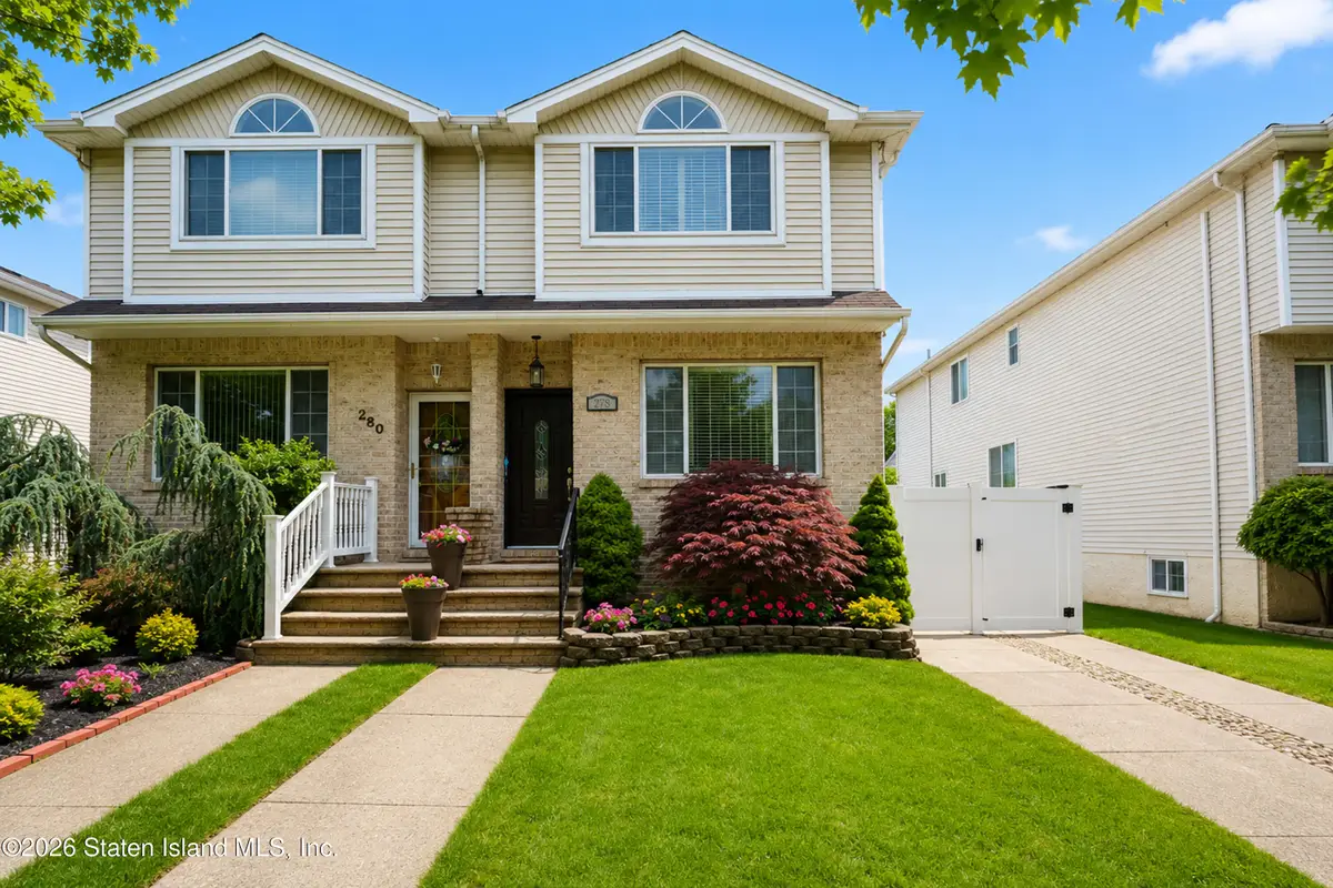 278 Barnard Avenue, Staten Island, NY 10307 - #1