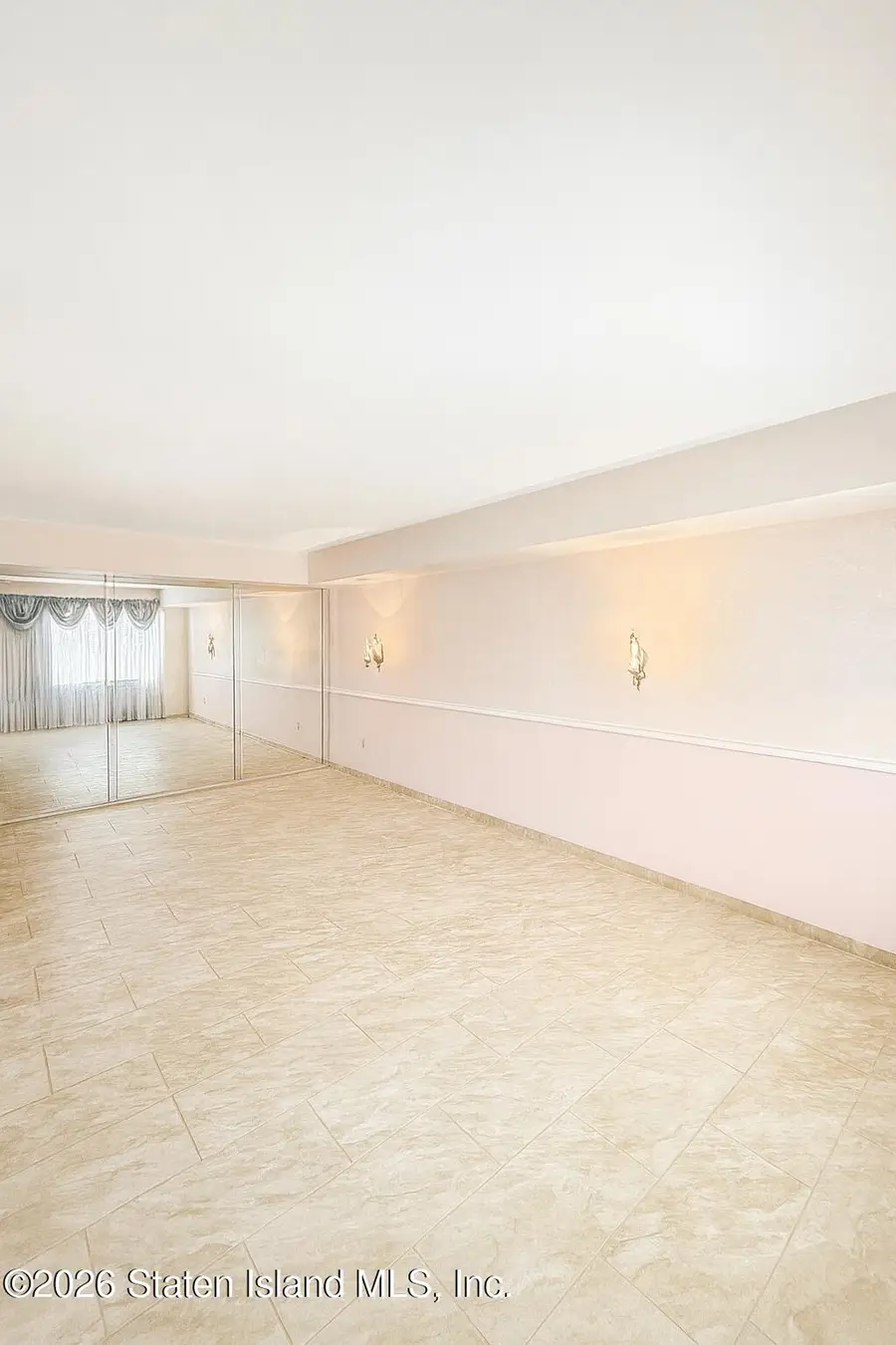 695 Elbe Avenue, Staten Island, NY 10304 - #3