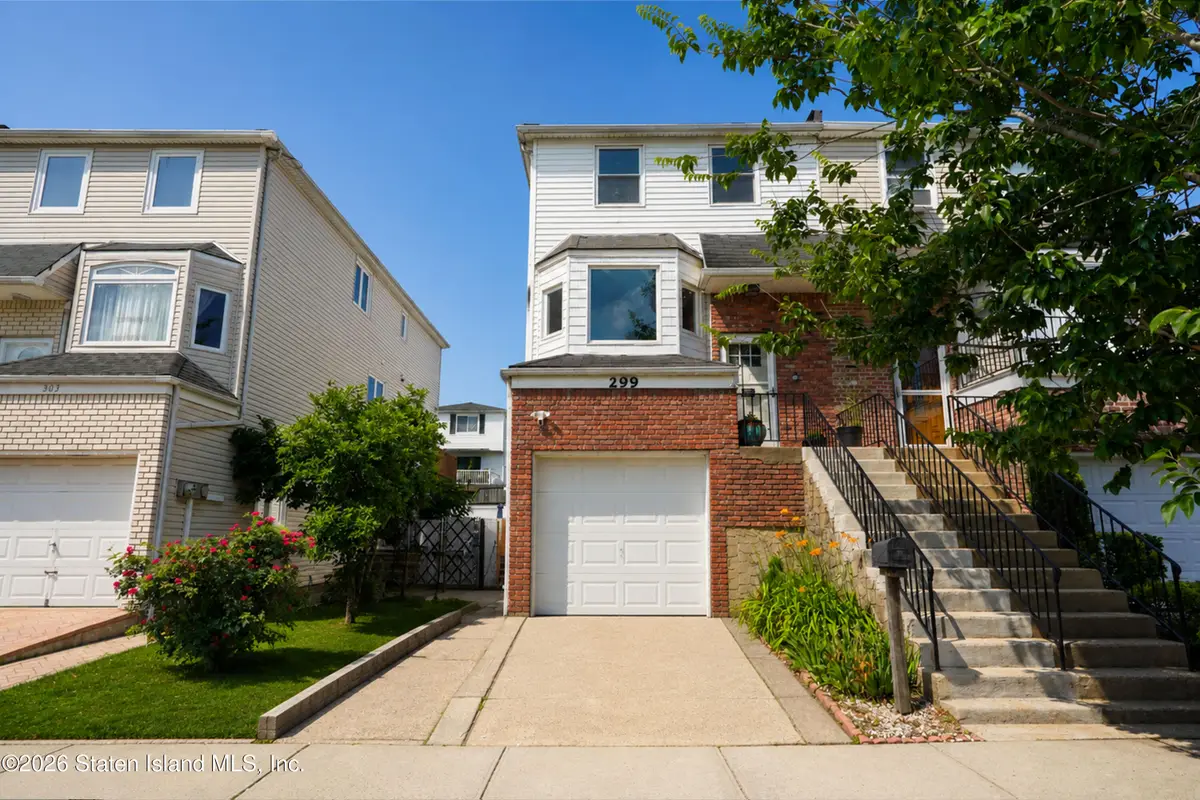 299 Travis Avenue, Staten Island, NY 10314 - #1