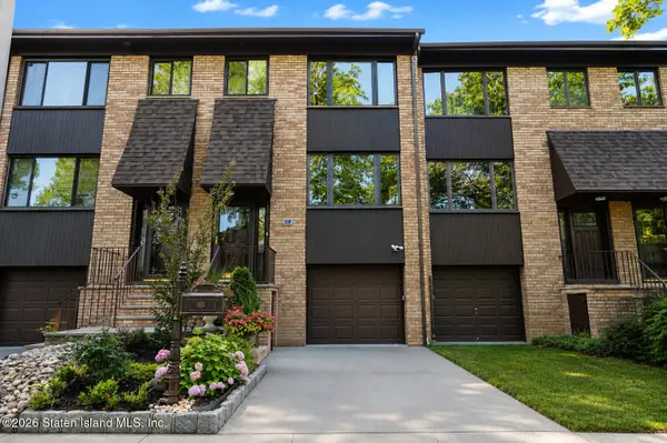 67 Claradon Lane #113, Staten Island, NY 10305