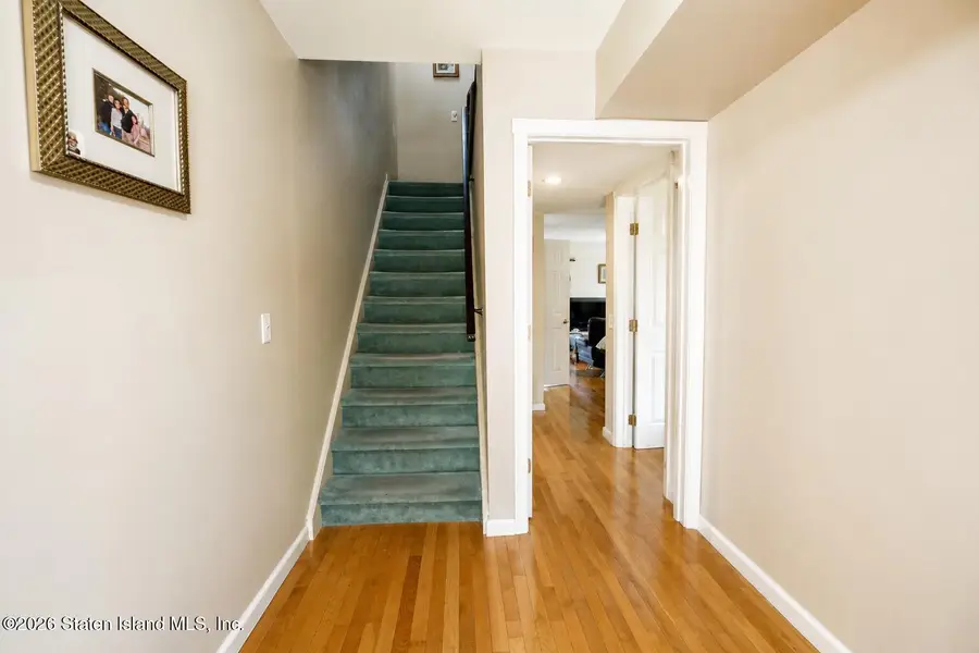315 Lamberts Lane, Staten Island, NY 10314 - #3