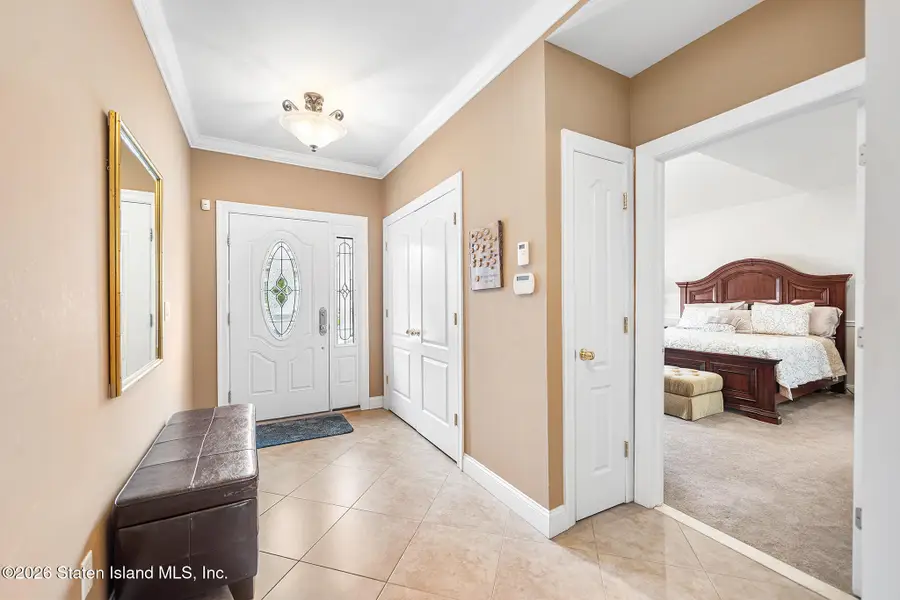 28 Pilot Lane, Staten Island, NY 10309 - #2