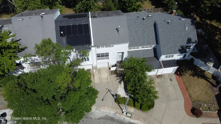 239 Dover Green, Staten Island, NY 10312 - #2