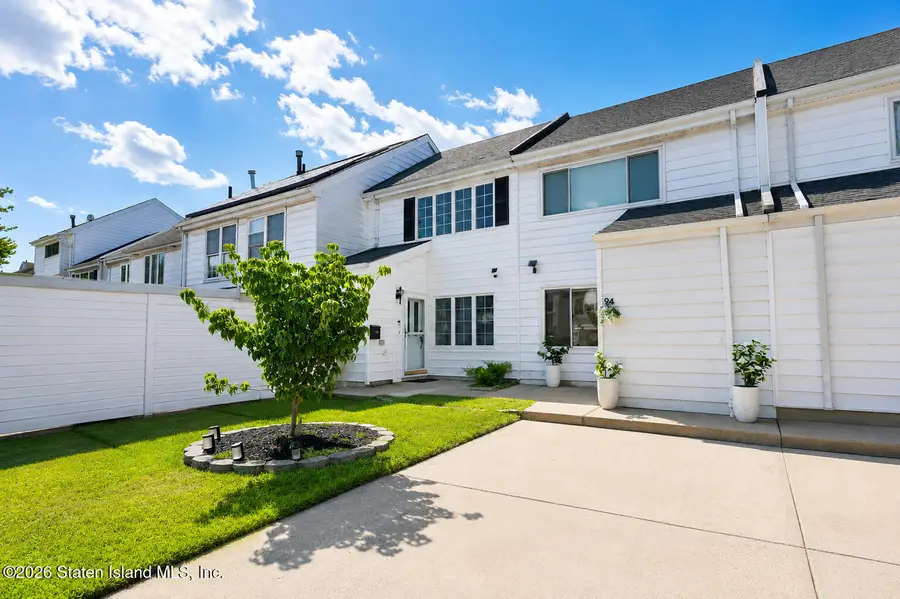 94 Hampton Green, Staten Island, NY 10312 - #2