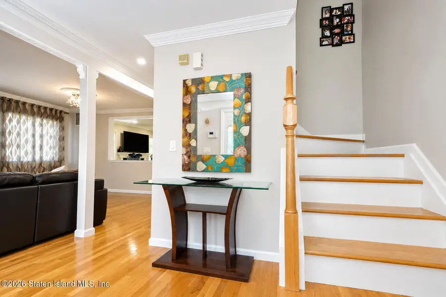 975 Lamont Avenue, Staten Island, NY 10309 - #3