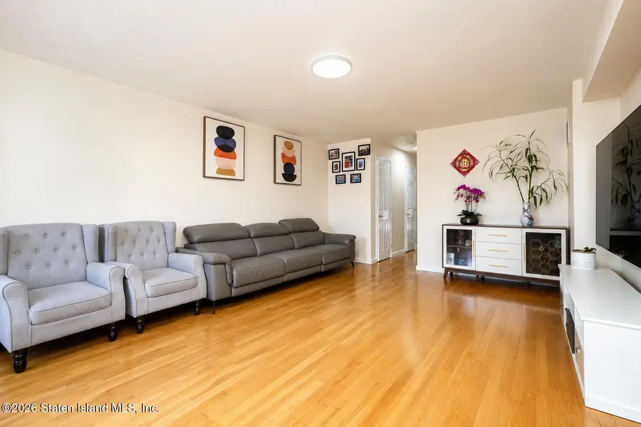 86 Burke Avenue, Staten Island, NY 10314 - #3