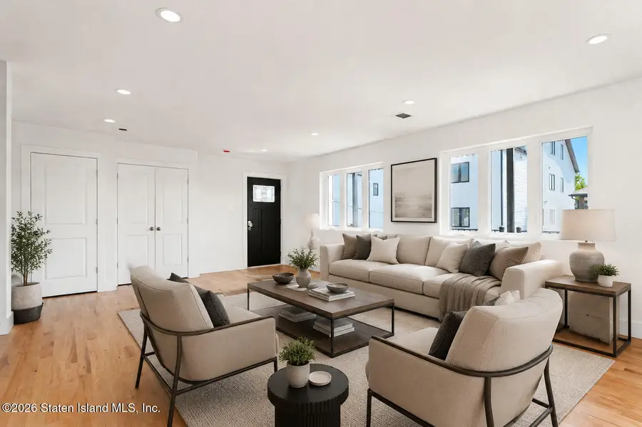 341 Mallory Avenue, Staten Island, NY 10305 - #3
