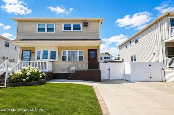31 Maybury Court, Staten Island, NY 10306