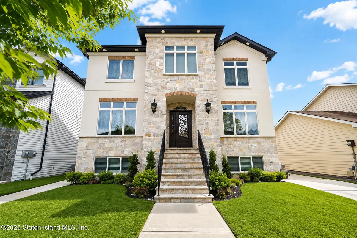 394 Stafford Avenue, Staten Island, NY 10312 - #1
