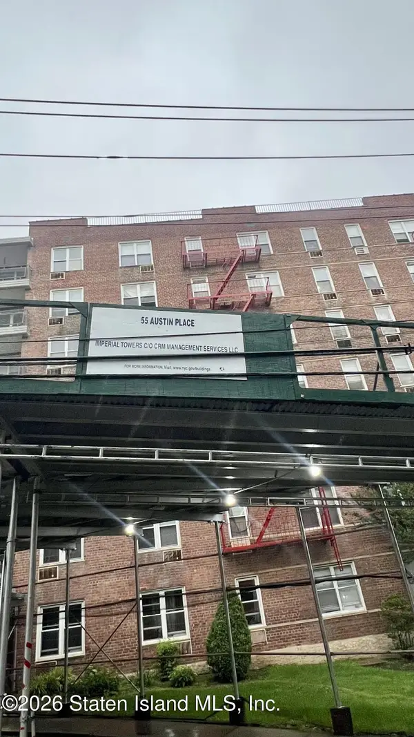 55 Austin Place #1v, Staten Island, NY 10304