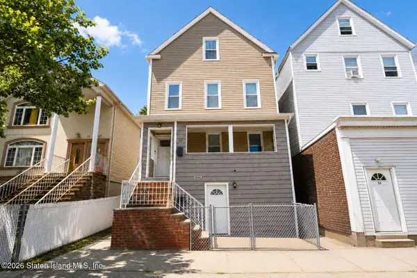 64 Cassidy Place, Staten Island, NY 10301