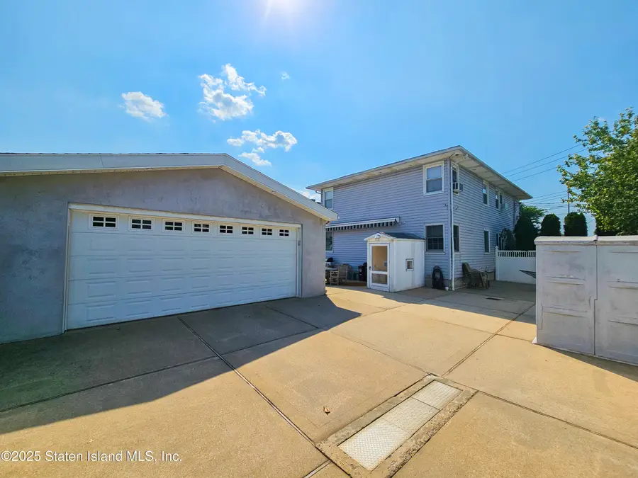124 Manila Avenue, Staten Island, NY 10306 - #3