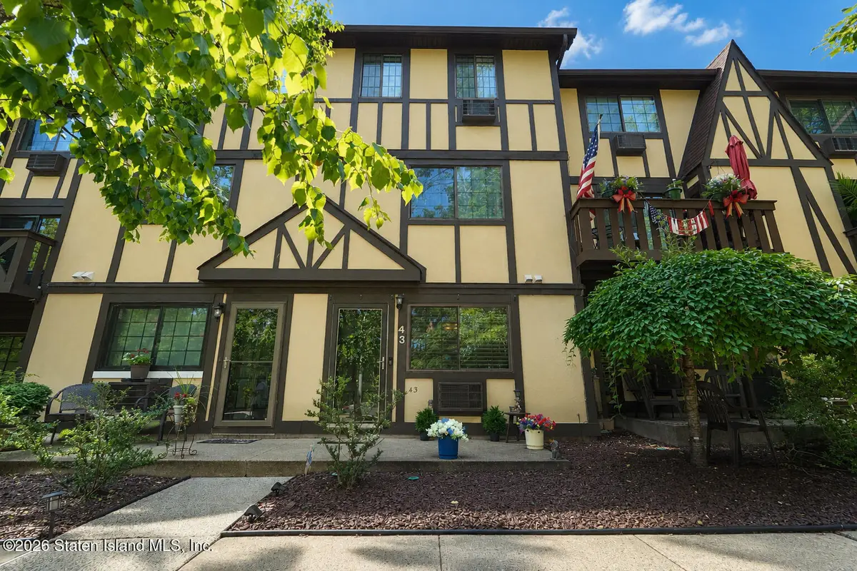 43 Devon Loop, Staten Island, NY 10314 - #1