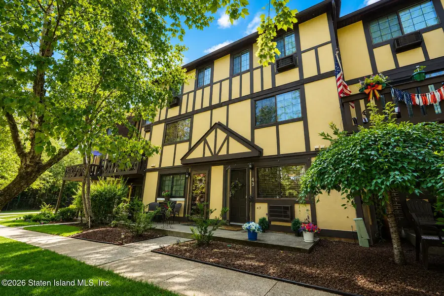 43 Devon Loop, Staten Island, NY 10314 - #2