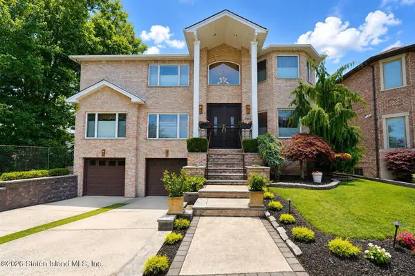 365 Albourne Avenue, Staten Island, NY 10309